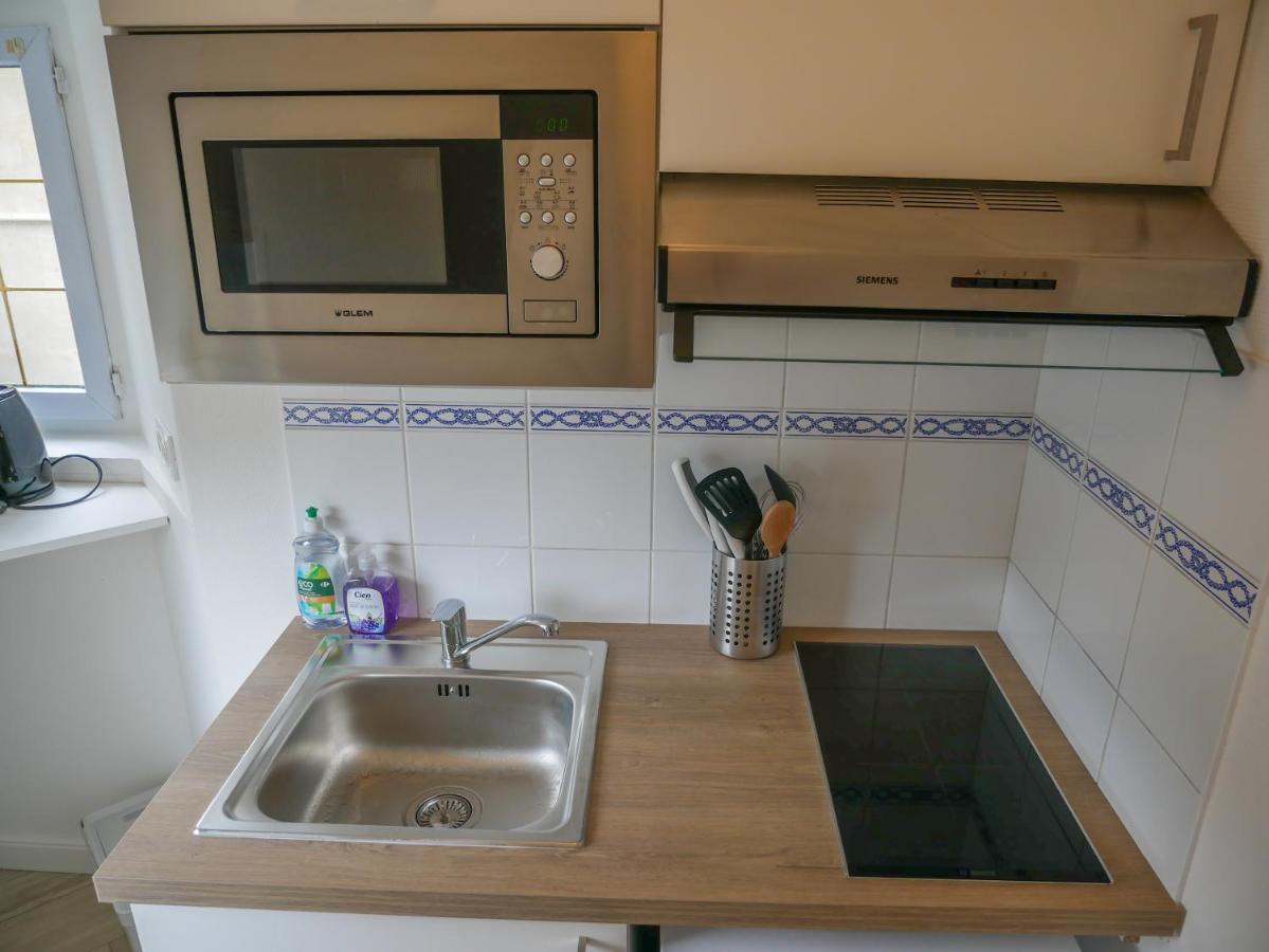 Studio Renove Avec Terrasse Et Vue Unique ! Кан Екстериор снимка