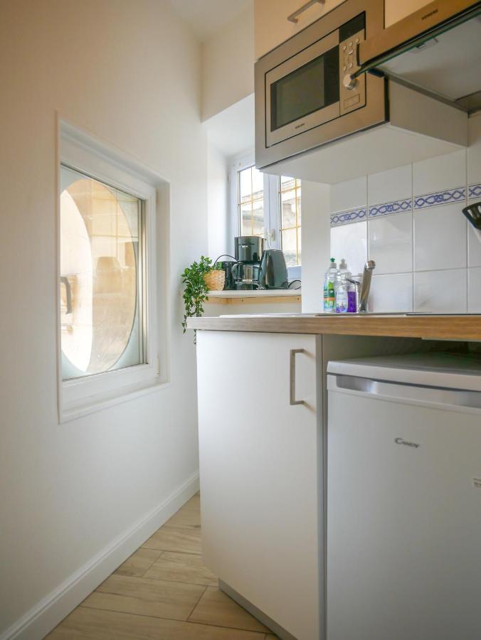 Studio Renove Avec Terrasse Et Vue Unique ! Кан Екстериор снимка